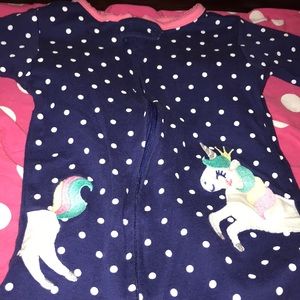 🦄Carters unicorn polka dot zip up pajamas🦄